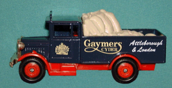 corgi morris truck